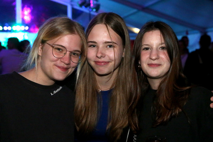 Mal wieder ein wunderbares Fest: Neubokel feierte das Schützenfest mit toller Musik und vielen Spaßbuden