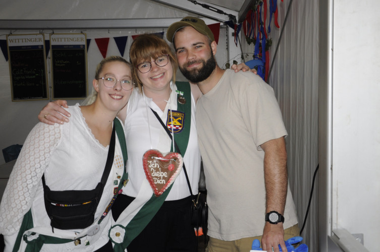 Mal wieder ein wunderbares Fest: Neubokel feierte das Schützenfest mit toller Musik und vielen Spaßbuden