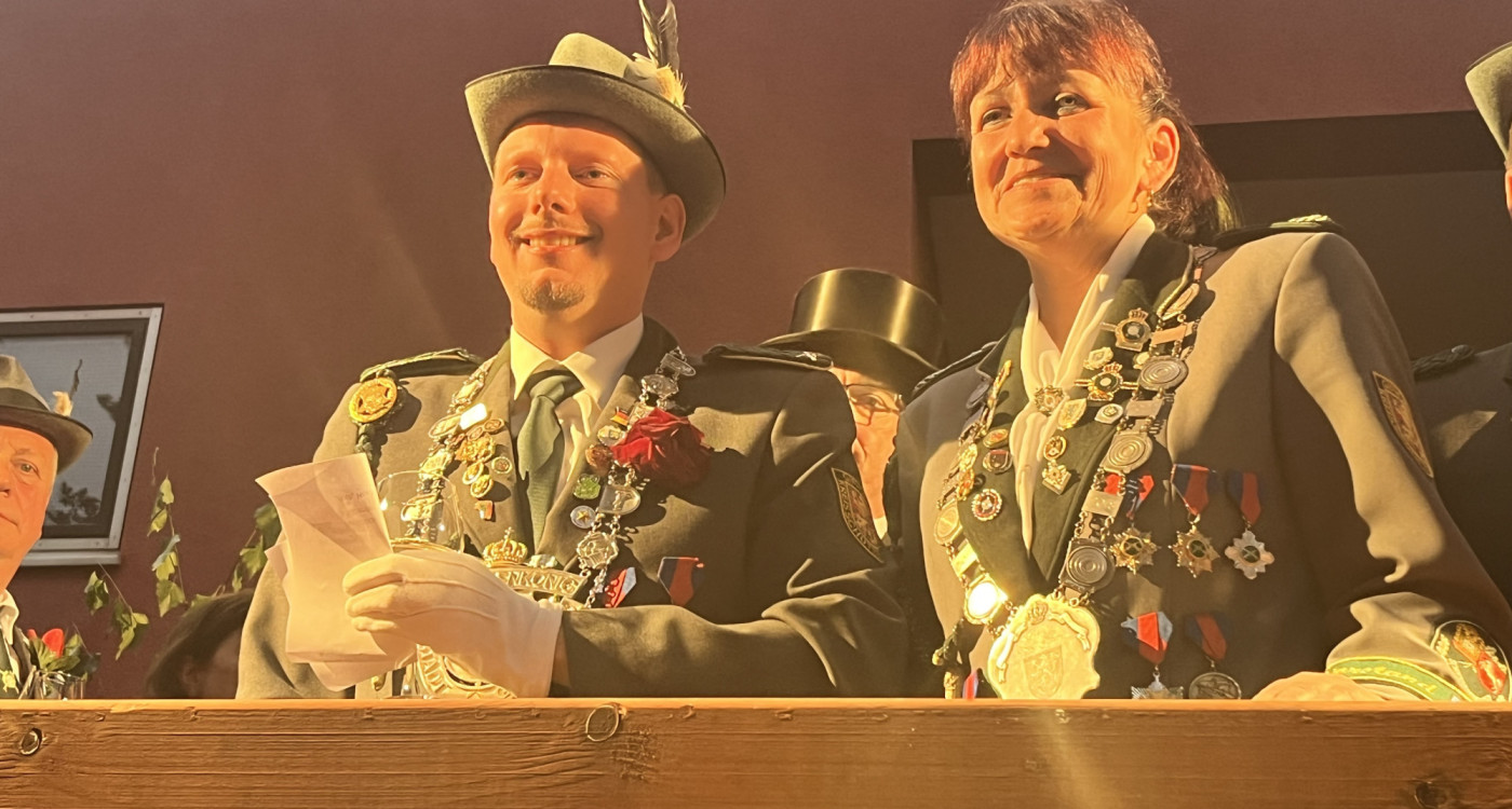 Maren Niebuhr ist erste Schützenkönigin der Stadt Gifhorn, Christian Schareina ist Schützenkönig