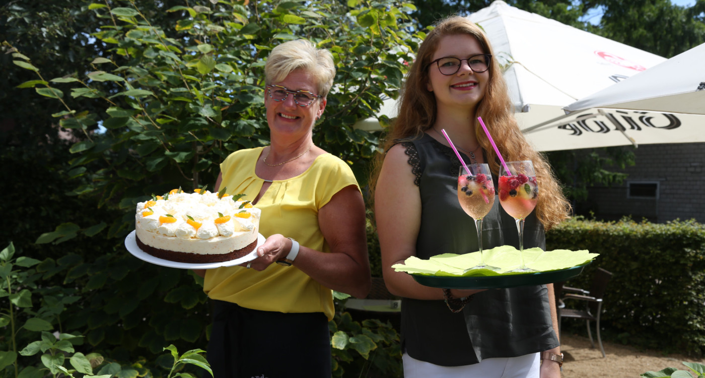 Mehr genießen im Landcafé Neubokel: Neben leckeren Kuchen, Torten und Kaffee gibt‘s ab Mai auch ein Spargelbuffet