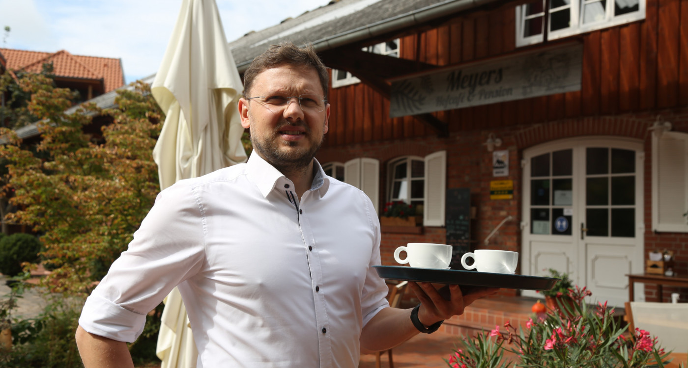 Meyers Hofcafé - Das kleine und große Frühstück wird nur getoppt vom prächtigen 4-Gänge-Menü