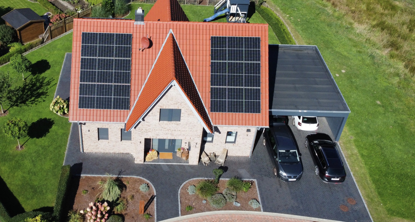 Mit Solarwerk38 beginnt die Energiewende: Das Gifhorner Unternehmen bringt maßgeschneiderte PV-Anlagen aufs Dach