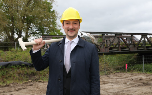 Nach 50 Jahren fährt Isenbüttel wieder Bahn: Einst weckte der Bahnhof den politischen Geist von Bürgermeister Jannis Gaus