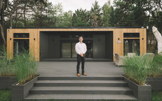Nachhaltige Bauweise trifft modernes Design: Manuel Marrone zeigt mit Marrone Mobile Homes und Zweitheim in Gifhorn neue Wohnungslösungen