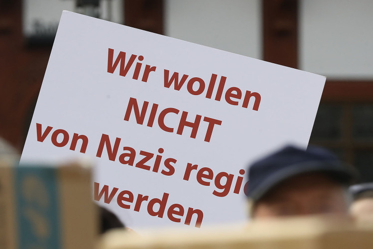 Mehr als 2000 Menschen demonstrieren auf Gifhorns Marktplatz gegen Rechtsextremismus – mit großer KURT-Bildergalerie