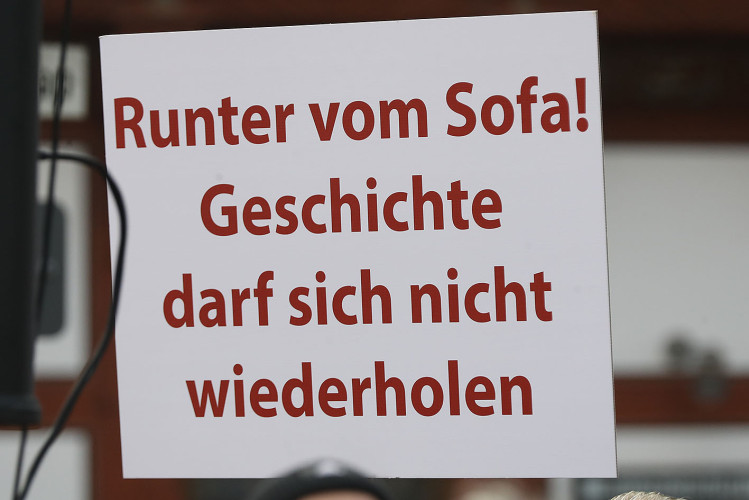 Mehr als 2000 Menschen demonstrieren auf Gifhorns Marktplatz gegen Rechtsextremismus – mit großer KURT-Bildergalerie