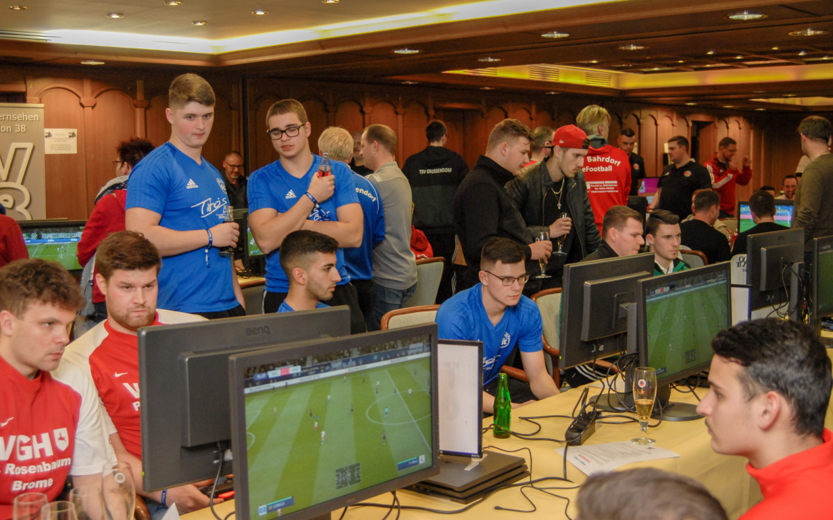 Not macht erfinderisch - Kreis Gifhorn startet E-Football-Liga