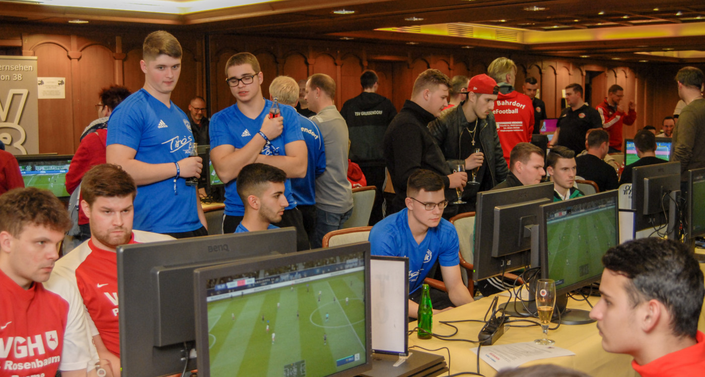 Not macht erfinderisch - Kreis Gifhorn startet E-Football-Liga