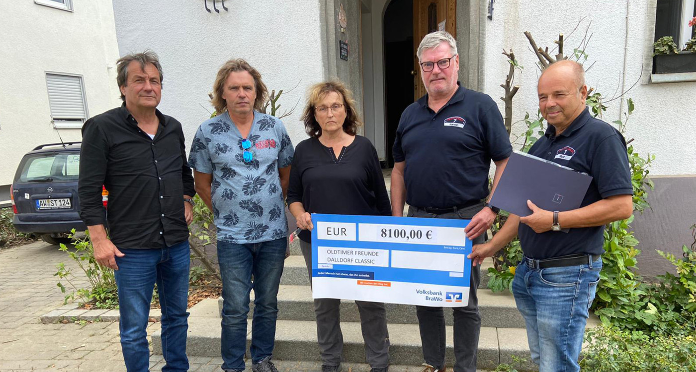 Oldtimer-Freunde Dalldorf Classic und MFC Salzgitter überbringen 11.100-Euro-Spende in Hochwasser-Katastrophengebiet