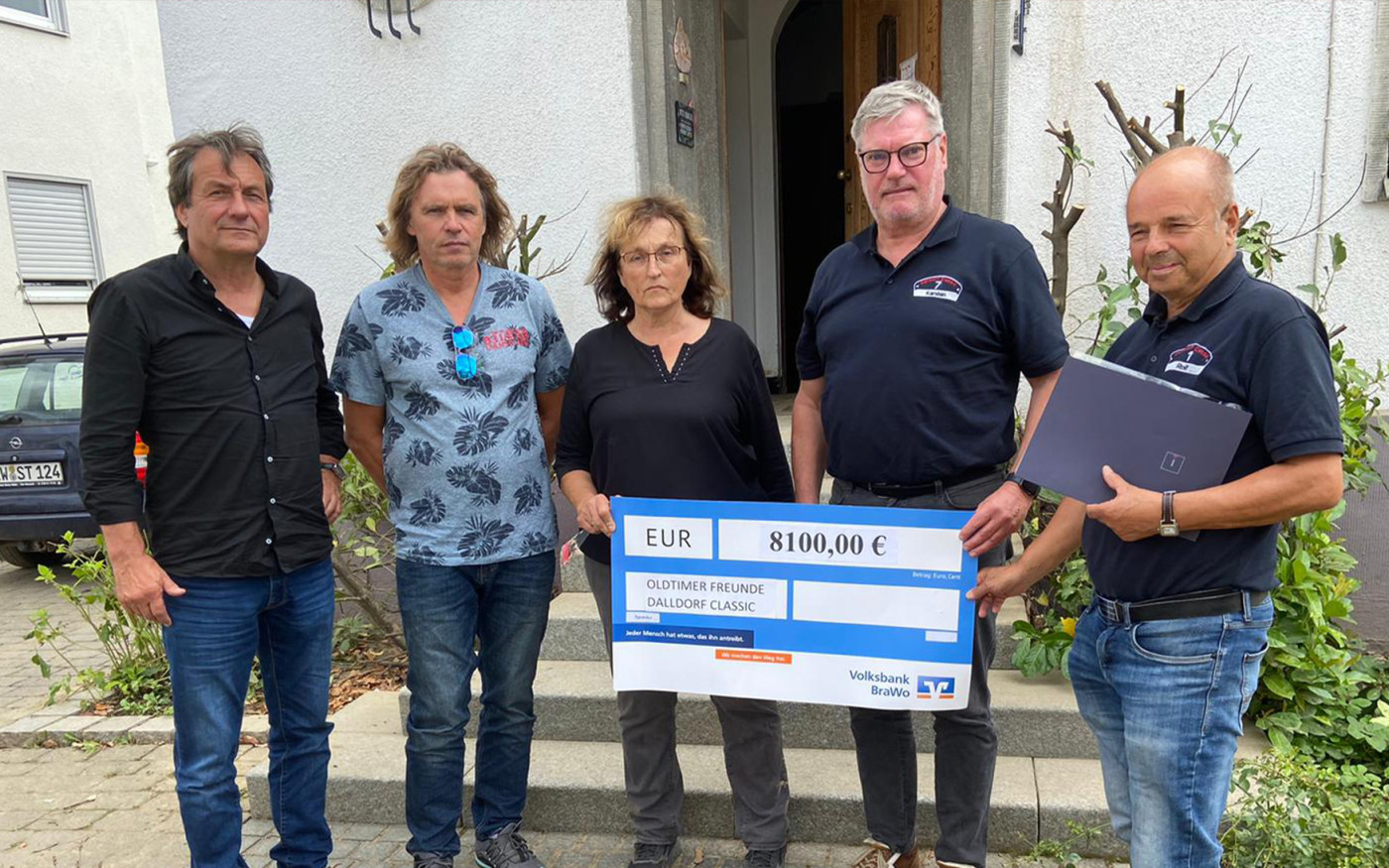 Oldtimer-Freunde Dalldorf Classic und MFC Salzgitter überbringen 11.100-Euro-Spende in Hochwasser-Katastrophengebiet