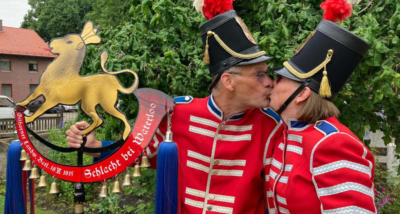 Online-Schützenfest, Kneipen-Euphorie und Schlammgruben-Erfolg - Das ist der Juni im großen KURT-Jahresrückblick