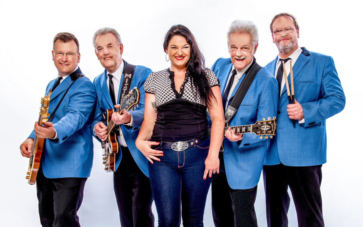 Open Air im Gifhorner Kultbahnhof: Oldie-Night mit Suzie & the Seniors und Pretty in Pink