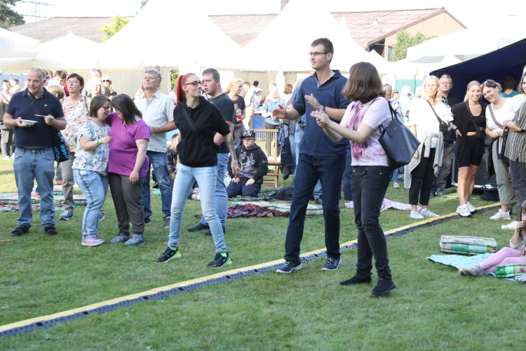 Party, Tanz und das Leben genießen: Unsere Bildergalerie zum bunten Festival der Lebenshilfe Gifhorn