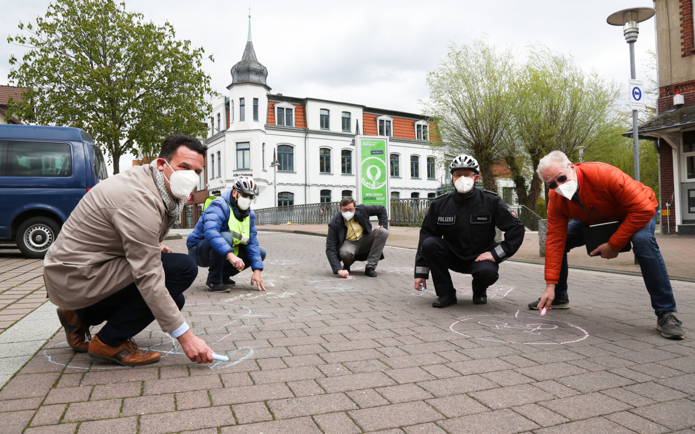 Problemzone Schillerplatz: Wie das Zusammenspiel von Radlern, Fußgängern und Autos gelingt
