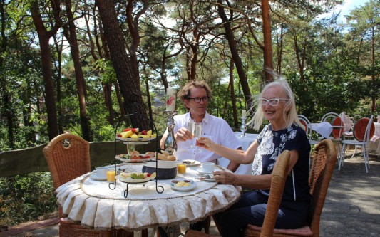 Prost! Am Sonntag eröffnet ein neuer Biergarten am Gifhorner Wasserturm