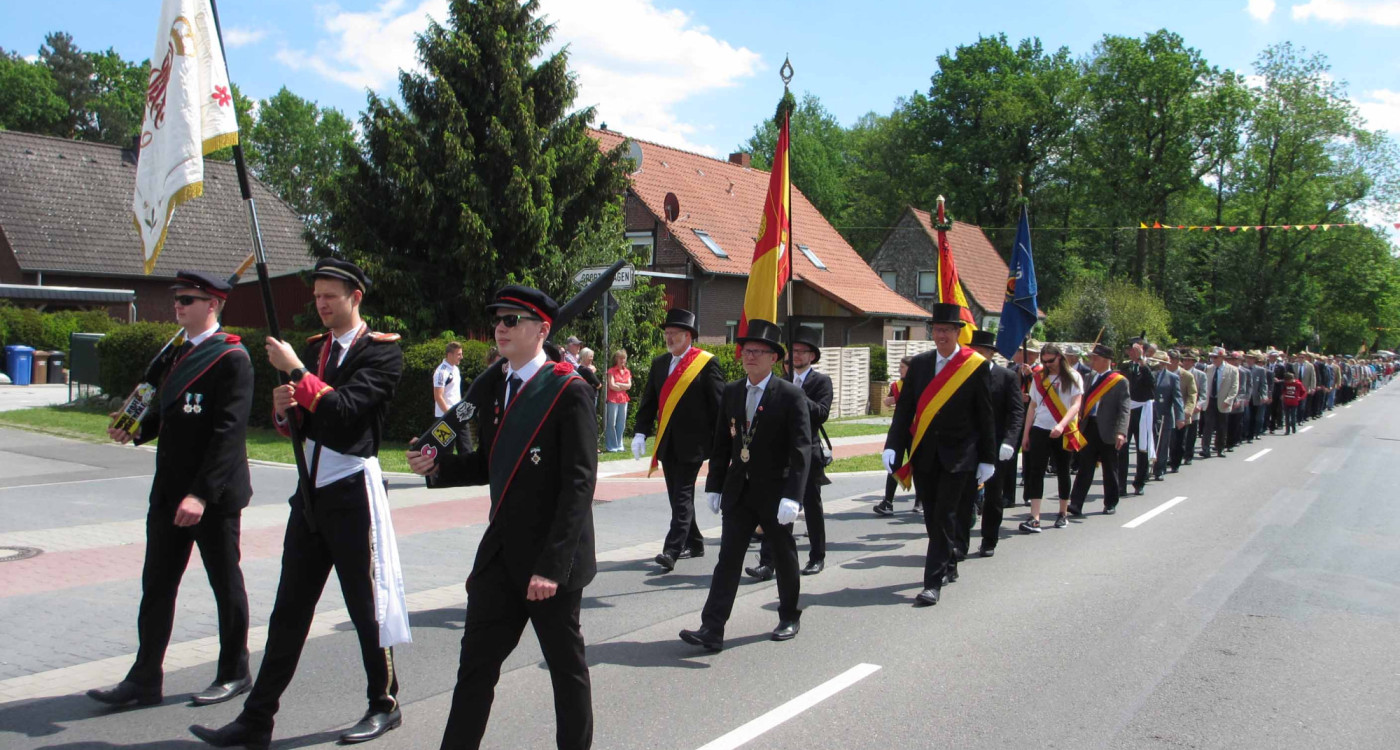 Rambazamba: Endlich wird wieder das Festzelt beim Schützenfest Kästorf gerockt