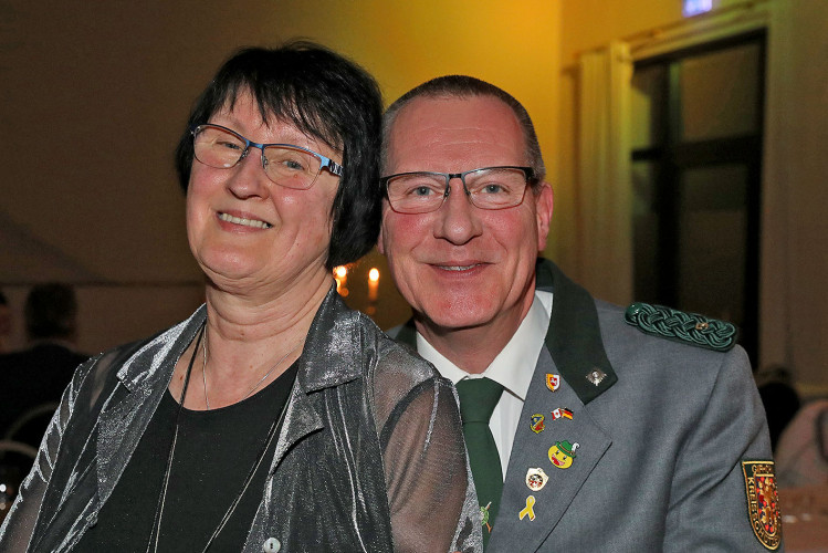 Rauschende Ballnacht in Gifhorn: KURT zeigt Euch die schönsten Fotos vom Frühlingsball im BSK-Saal