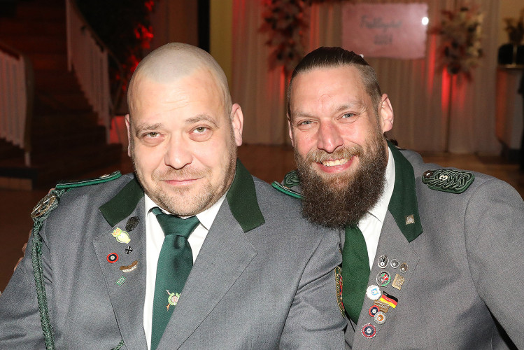 Rauschende Ballnacht in Gifhorn: KURT zeigt Euch die schönsten Fotos vom Frühlingsball im BSK-Saal