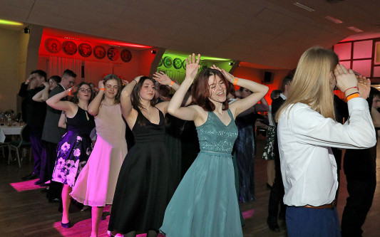 Rauschende Ballnacht in Gifhorn: KURT zeigt Euch die schönsten Fotos vom Frühlingsball im BSK-Saal
