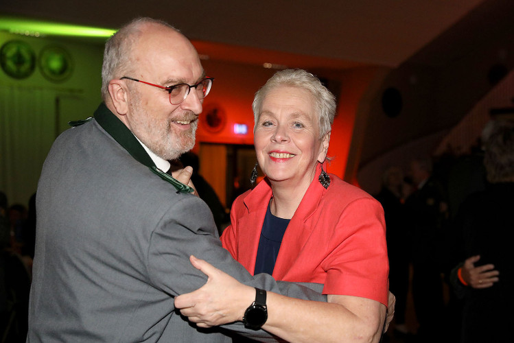 Rauschende Ballnacht in Gifhorn: KURT zeigt Euch die schönsten Fotos vom Frühlingsball im BSK-Saal