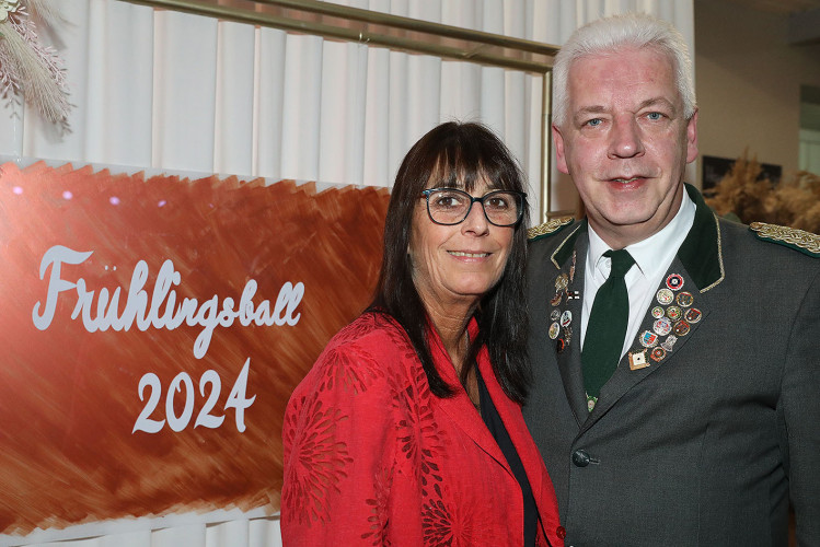 Rauschende Ballnacht in Gifhorn: KURT zeigt Euch die schönsten Fotos vom Frühlingsball im BSK-Saal
