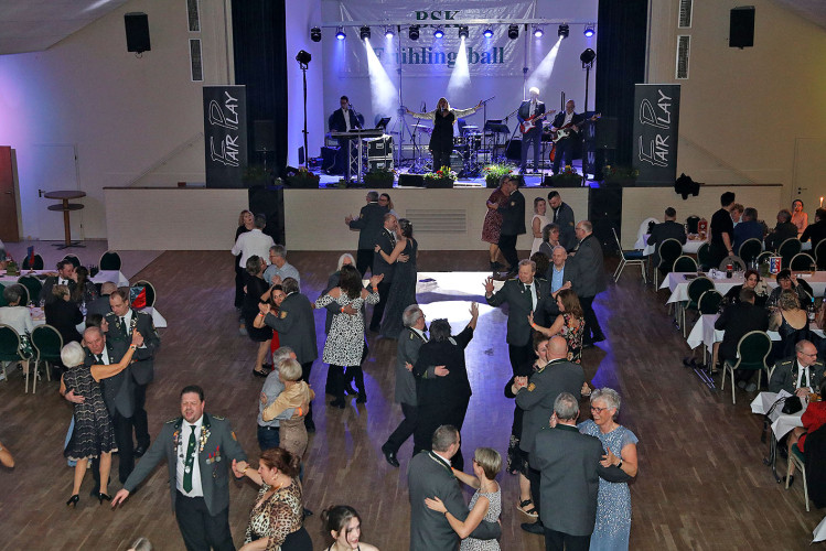 Rauschende Ballnacht in Gifhorn: KURT zeigt Euch die schönsten Fotos vom Frühlingsball im BSK-Saal