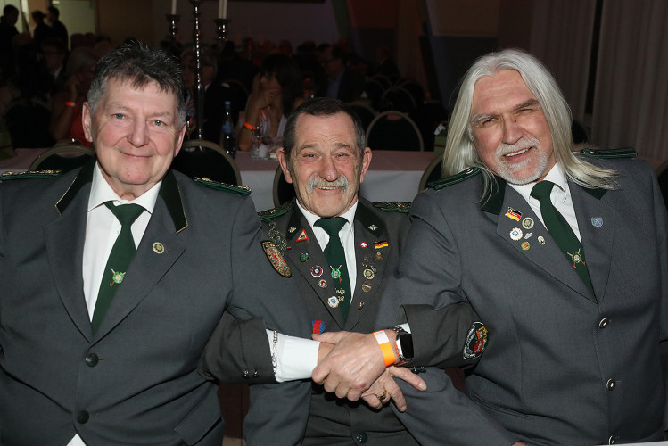 Rauschende Ballnacht in Gifhorn: KURT zeigt Euch die schönsten Fotos vom Frühlingsball im BSK-Saal