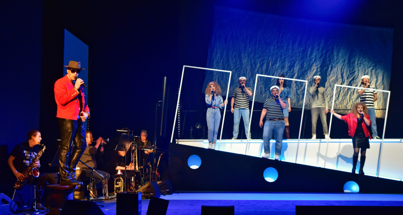 Saisonauftakt mit Deutschrock-Show - Gifhorns Stadthalle startet mit üppigem Sound in die neue Spielzeit