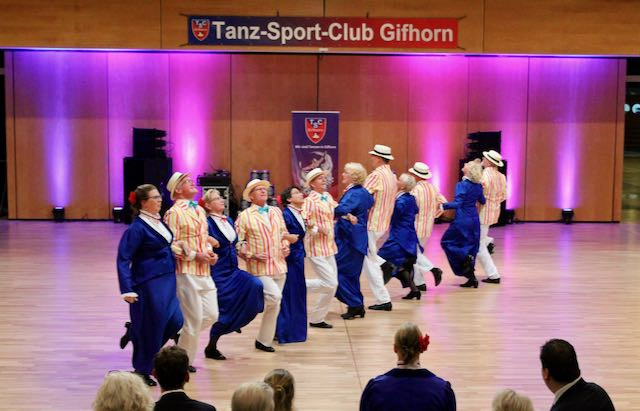 Schillernder Tanz-Abend für 500 Gäste in Gifhorn - Hier sind die schönsten Fotos vom Festival der Breitensportformationen