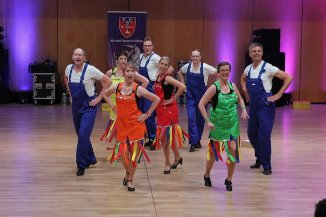 Schillernder Tanz-Abend für 500 Gäste in Gifhorn - Hier sind die schönsten Fotos vom Festival der Breitensportformationen