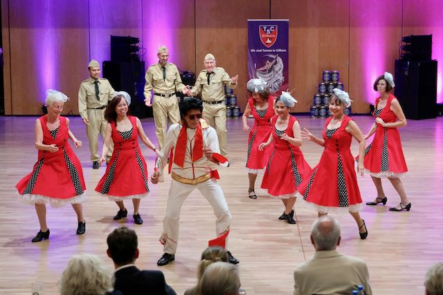 Schillernder Tanz-Abend für 500 Gäste in Gifhorn - Hier sind die schönsten Fotos vom Festival der Breitensportformationen