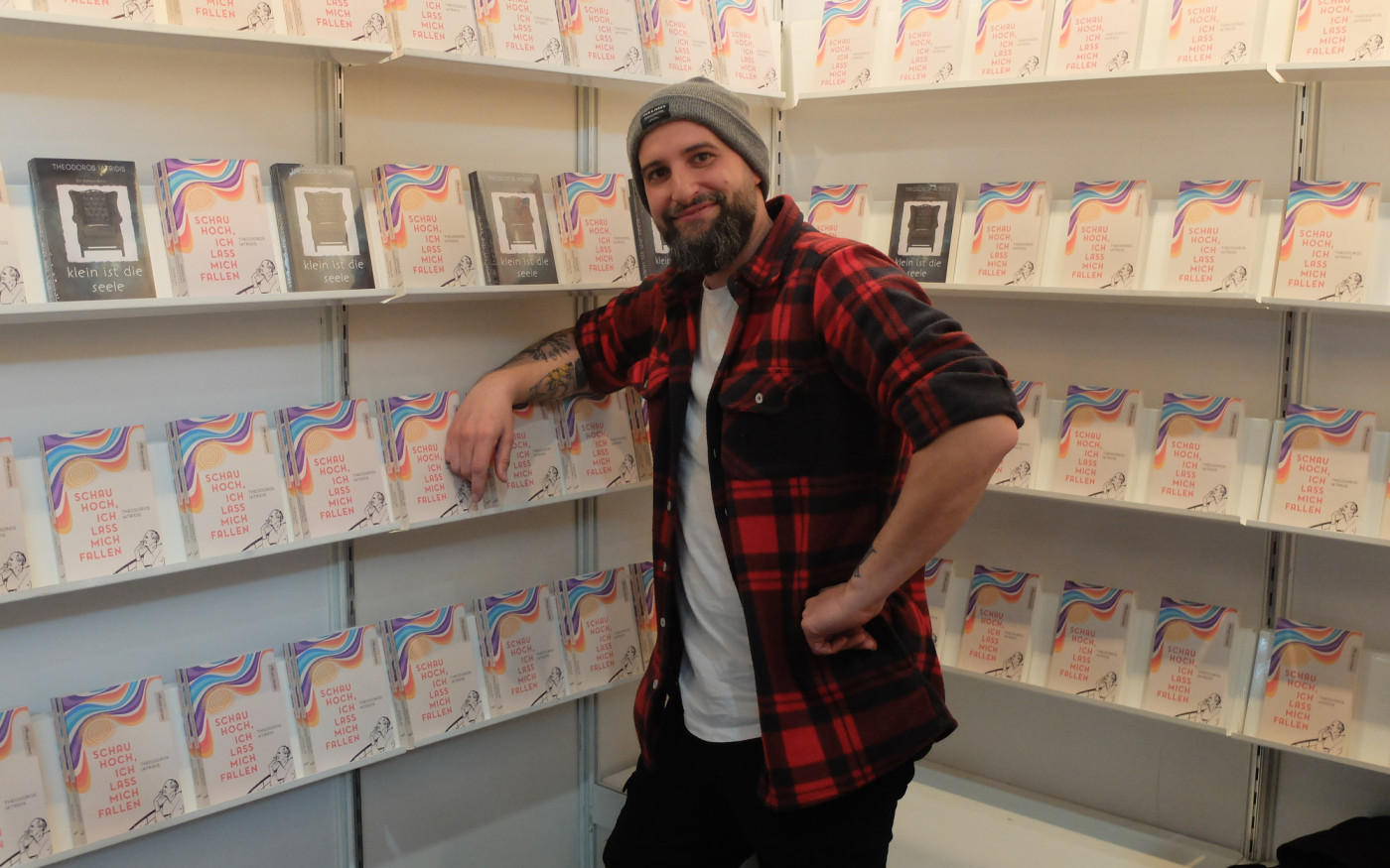 Sex, Drogen und Altersheim: Gifhorner Theodoros Iatridis erzählt eine Geschichte der Alterverbitterung