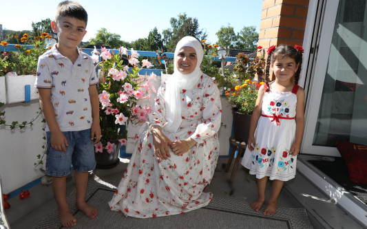 Shirin Mahmud hat den schönsten Balkon: Die Gifhornerin erhielt die meisten Stimmen bei unserem 4. Balkon-Wettbewerb
