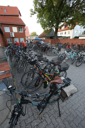 Sie sorgen dafür, dass wir feiern können - Auf Gifhorns DRK, ADFC, Feuerwehr, THW und Polizei können wir uns verlassen