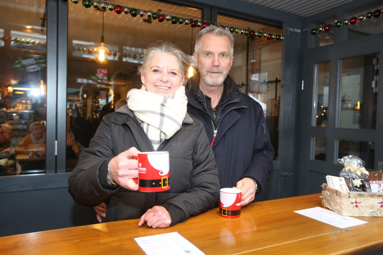 So feiert Gifhorn seine winterliche Adventszeit - Schaut Euch die KURT-Bildergalerie zum Weihnachtsmarkt an!