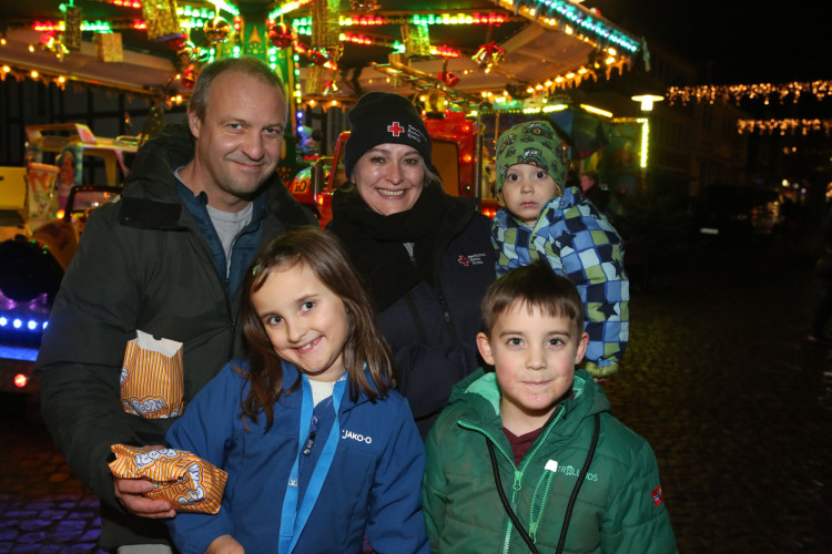 So feiert Gifhorn seine winterliche Adventszeit - Schaut Euch die KURT-Bildergalerie zum Weihnachtsmarkt an!