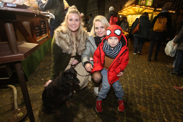 So feiert Gifhorn seine winterliche Adventszeit - Schaut Euch die KURT-Bildergalerie zum Weihnachtsmarkt an!