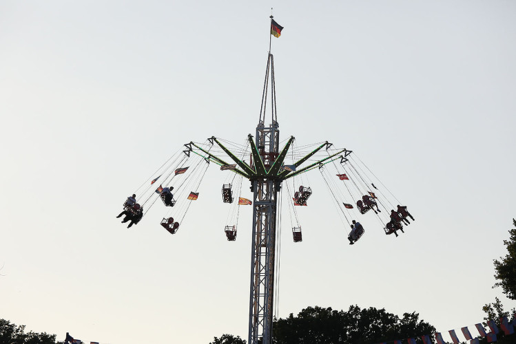 So klang das Gifhorner Schützenfest aus: Der Sonntag mit dem großen Umzug lockte zahlreiche Gifhorner Vereine auf die Straße