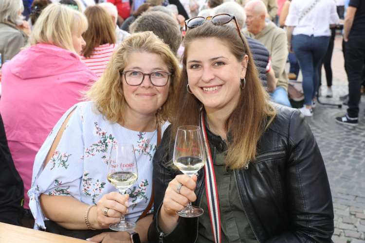 So köstlich war Euer Weinfest in Gifhorns Innenstadt – KURT zeigt die schönsten Bilder