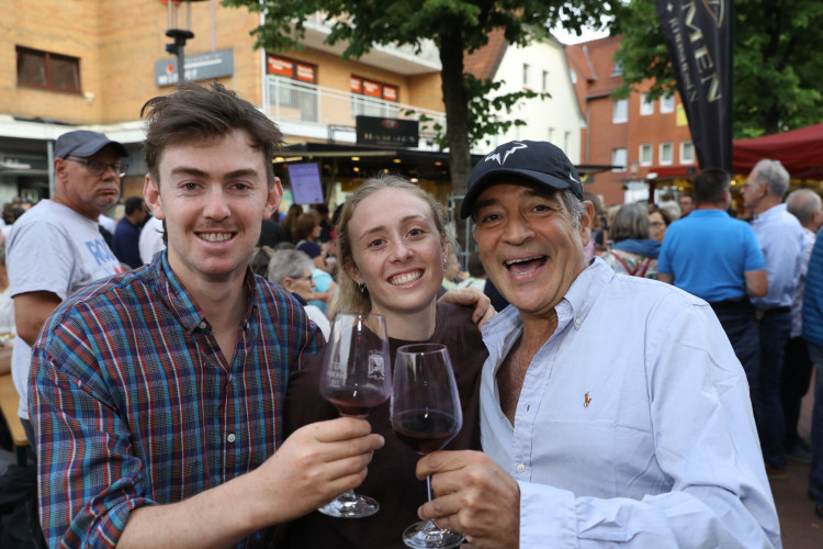 So köstlich war Euer Weinfest in Gifhorns Innenstadt – KURT zeigt die schönsten Bilder
