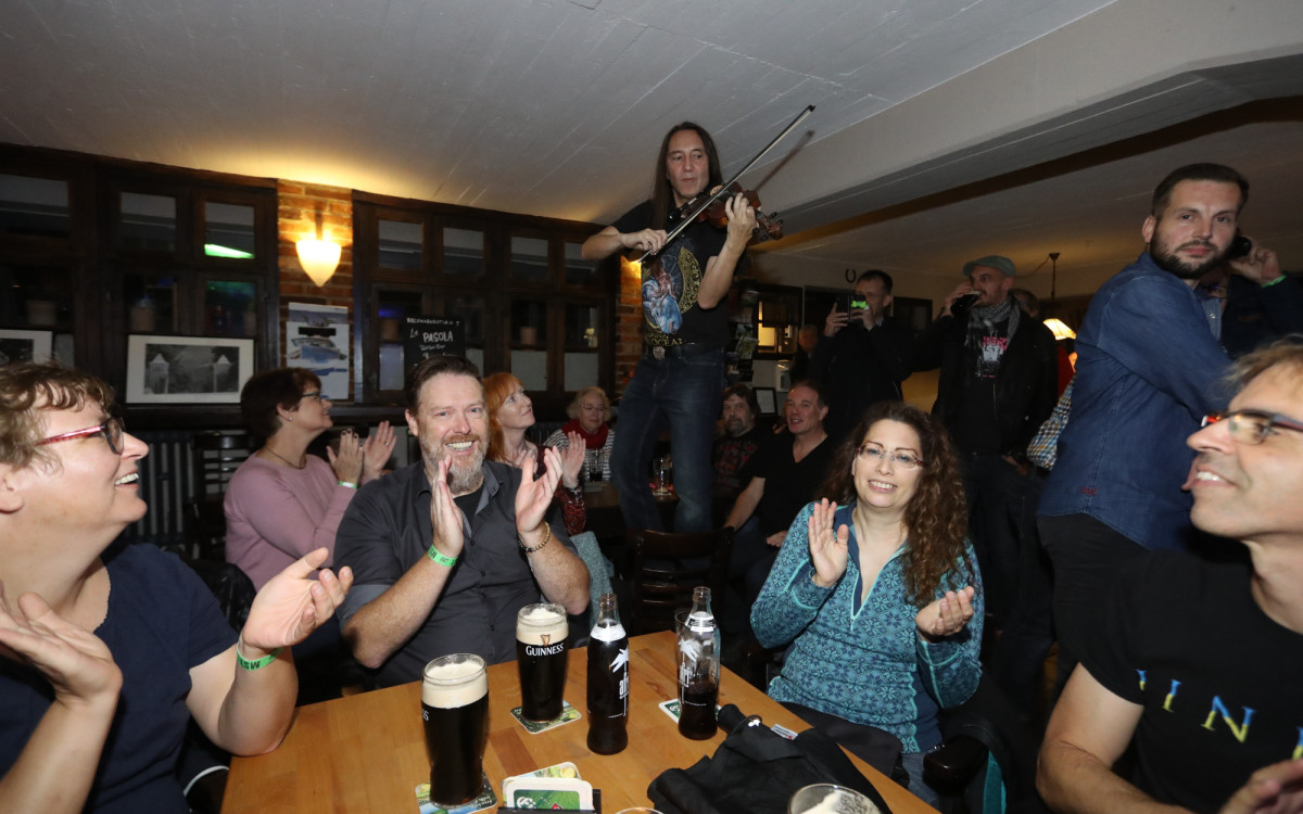 So viel Musik für nur ein Bändchen: Am 11. November findet in Gifhorn wieder das Honky-Tonk-Festival statt