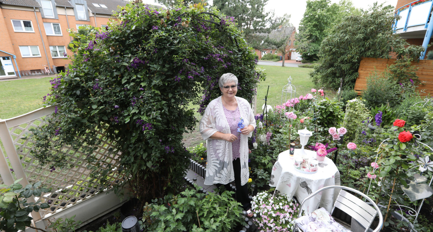 Sogar Importe bringen diesen Balkon zum Blühen: Anna Preisel-Riemer steht im Finale des Gifhorner Balkon-Wettbewerbs