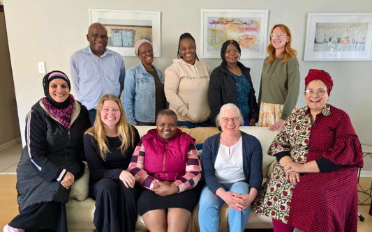 Solidarität über fast 10.000 Kilometer: Gifhorns Frauenhaus-Team reist nach Südafrika und startet Projektpartnerschaft