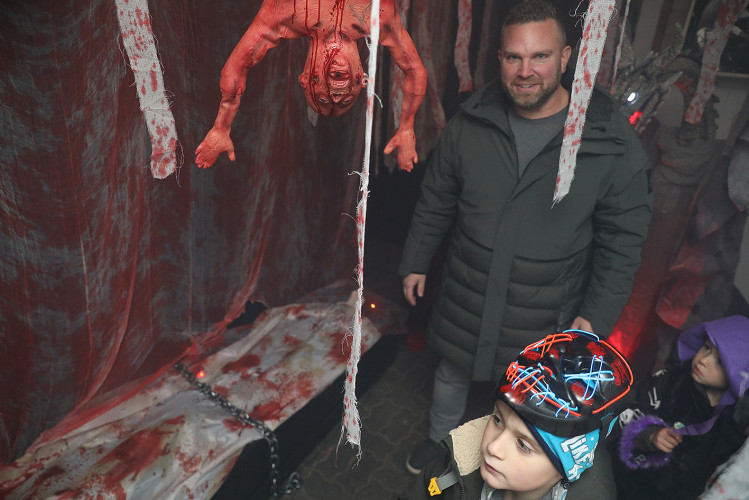 Spinnenweben, Zombies und Hexenkunst: KURT zeigt Euch, wo sich an Halloween im Landkreis Gifhorn gegruselt wurde