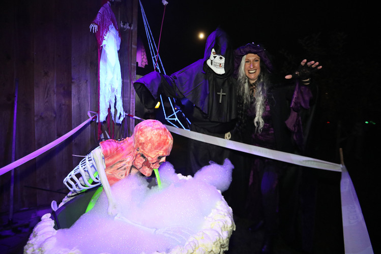 Spinnenweben, Zombies und Hexenkunst: KURT zeigt Euch, wo sich an Halloween im Landkreis Gifhorn gegruselt wurde