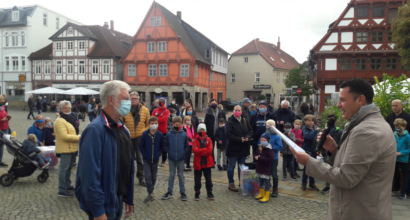Stadtradeln in Gifhorn - Insgesamt wurden fast 200.000 Kilometer geradelt - Der goldene Fahrradsattel geht an das Team des ADFC Gifhorn