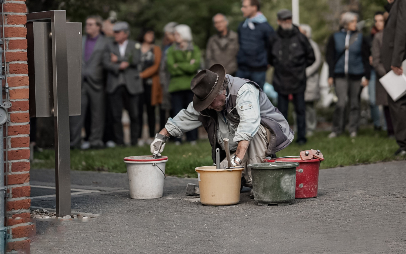 Stolpersteine für Nazi-Opfer in Gifhorns Schloss und in Kästorf – Jetzt anmelden für den Vortrag von Künstler Gunter Demnig am 10. Februar