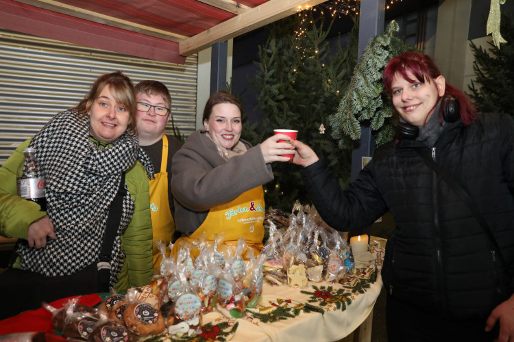Tag der offenen Tür: So weihnachtlich wurde in der Lebenshilfe Gifhorn gefeiert