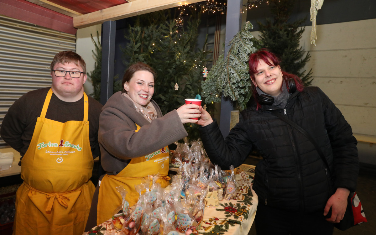 Tag der offenen Tür: So weihnachtlich wurde in der Lebenshilfe Gifhorn gefeiert