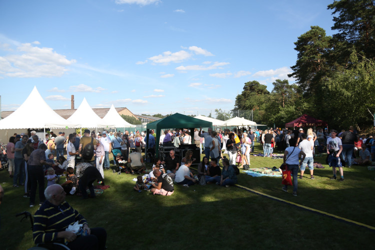 Tanzen, chillen, die Zeit genießen: Die große KURT-Bildergalerie zum Festival der Lebenshilfe Gifhorn